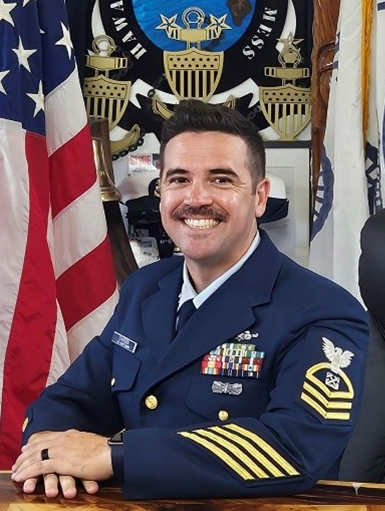 CGC HOLLYHOCK SENIOR ENLISTED ADVISOR - Prospective Chief Petty Officer Parker Dawson CGC HOLLYHOCK SENIOR ENLISTED ADVISOR - Prospective Chief Petty Officer Parker Dawson